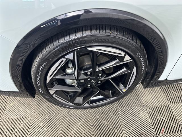 Used 2025 Kia K4 GT-Line w/ GT-Line Sunroof Package image 10