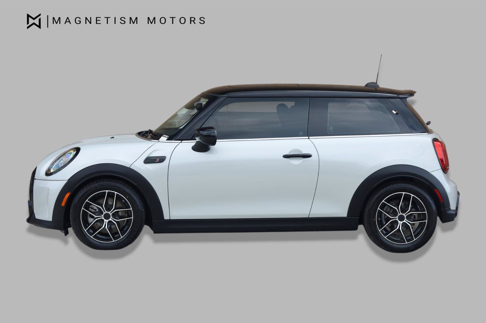 Used 2023 MINI Cooper S FWD image 2
