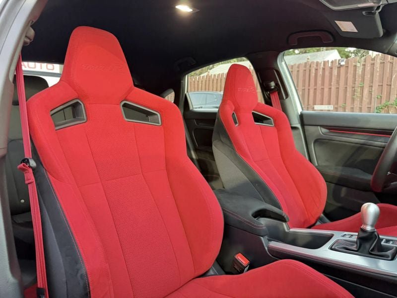 Used 2024 Honda Civic Type R image 32