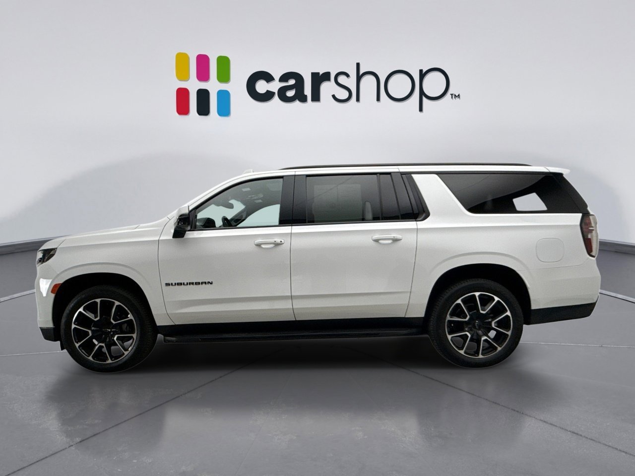 Used 2023 Chevrolet Suburban RST w/ Luxury Package image 2