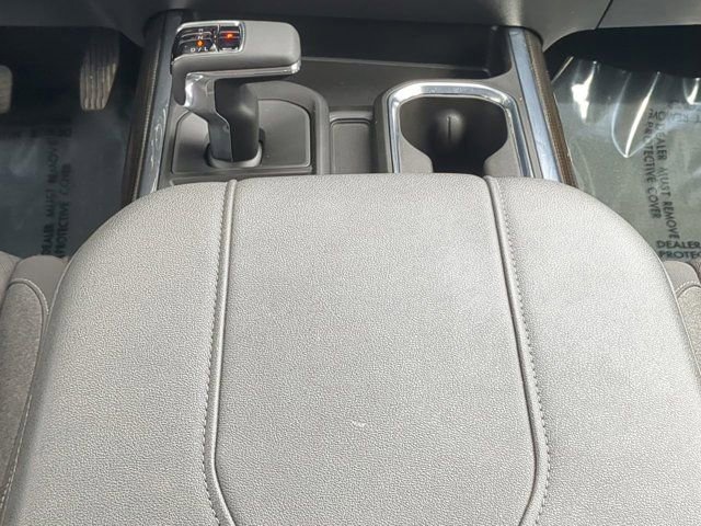 Used 2023 Chevrolet Silverado 1500 LT Trail Boss w/ Protection Package image 17