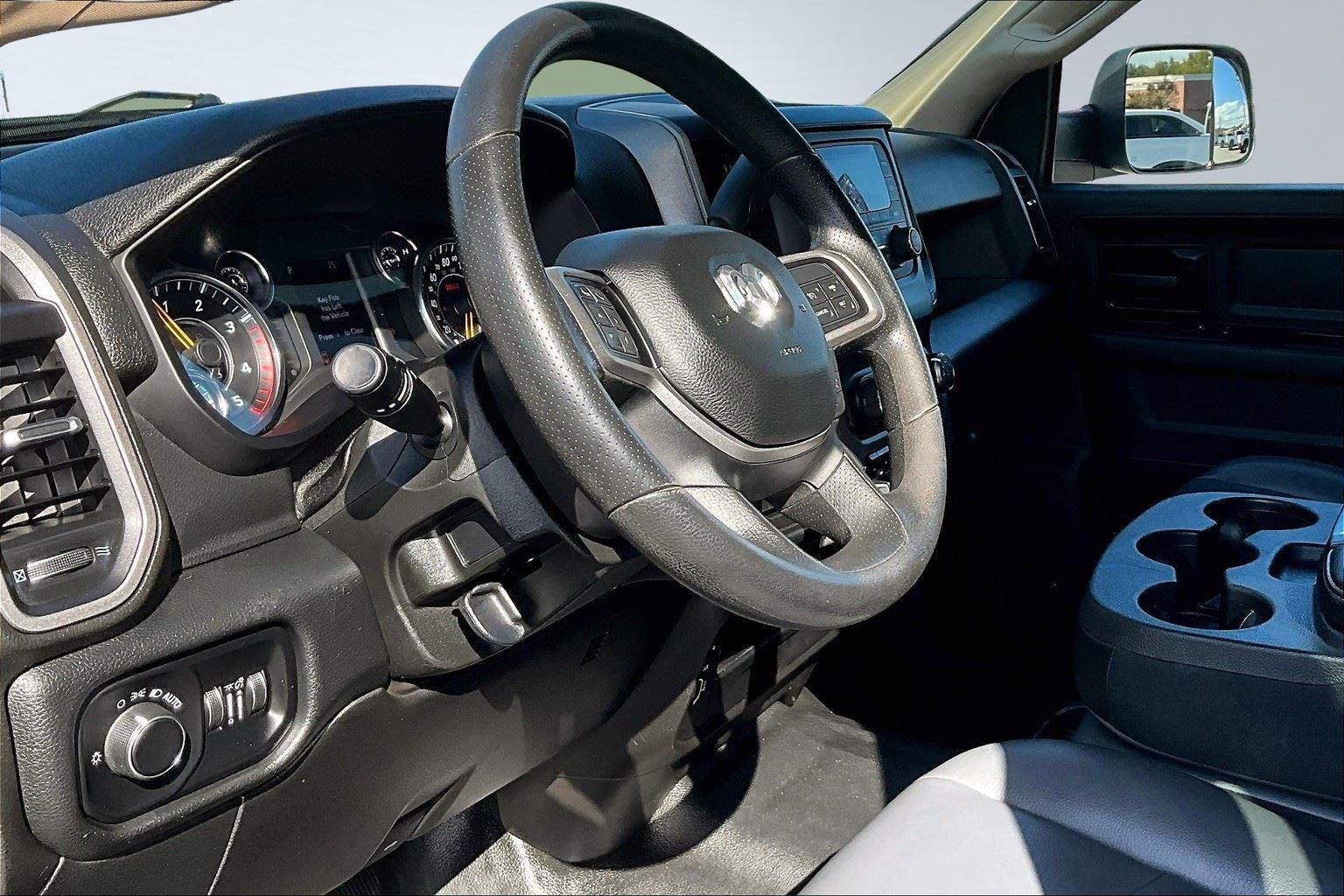 Used 2020 RAM 5500 Tradesman w/ Max Tow Package image 13