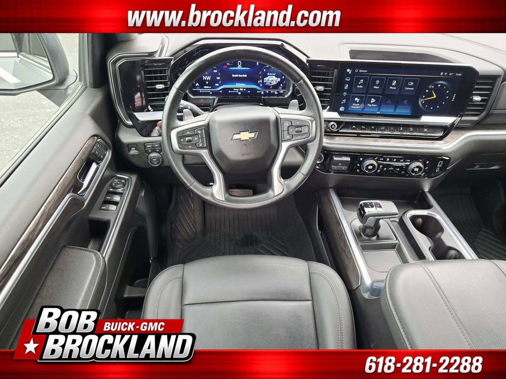 Used 2023 Chevrolet Silverado 1500 LTZ image 10