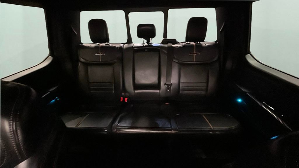 Used 2023 Ford F150 Platinum image 15