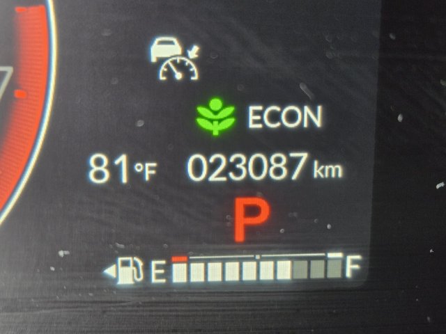 Used 2025 Honda Pilot Sport image 24