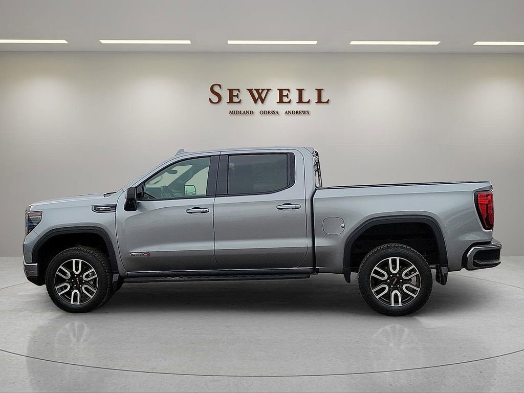 Used 2024 GMC Sierra 1500 AT4 w/ Technology Package AWD/4WD image 2