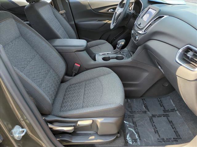 Used 2023 Chevrolet Equinox LT image 20