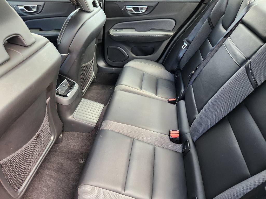 Used 2021 Volvo S60 T8 R-Design AWD/4WD image 19