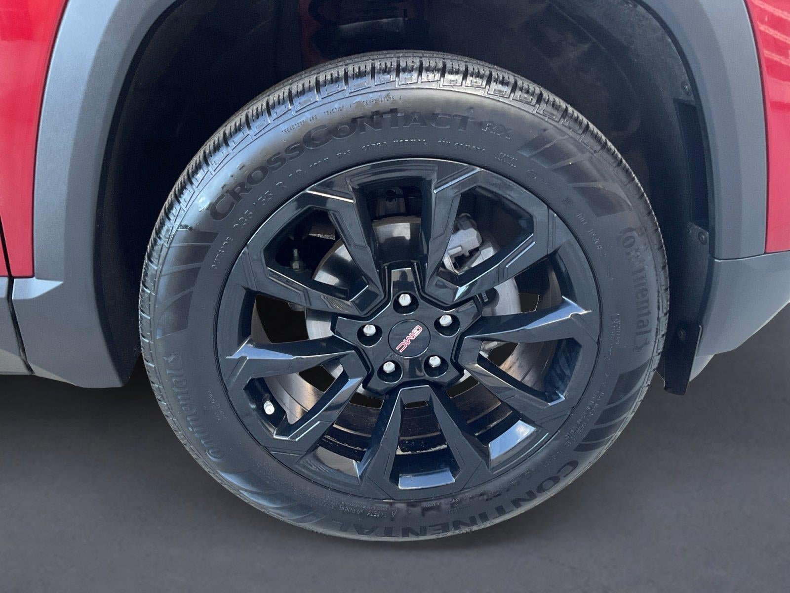 Certified 2025 GMC Terrain Elevation w/ Black Edition AWD/4WD image 14