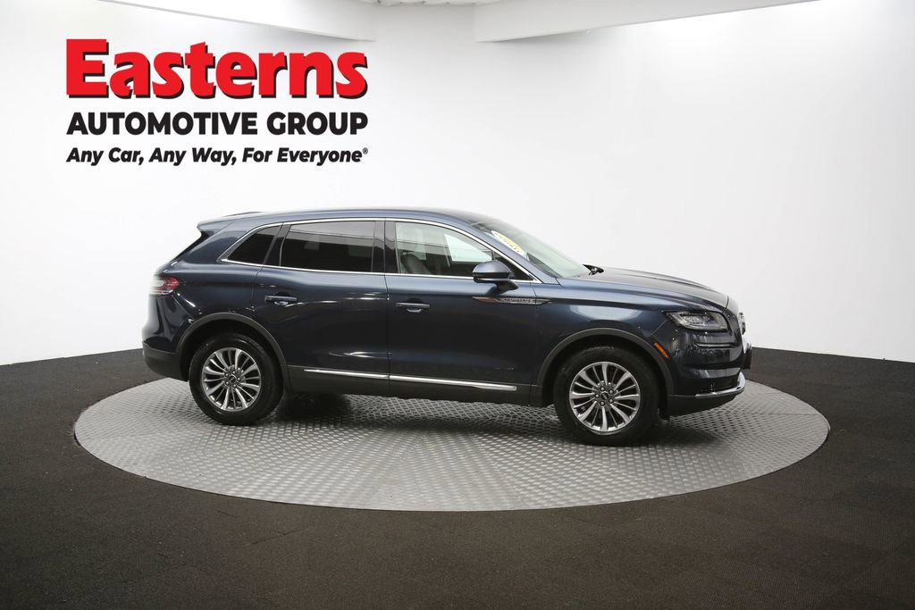 Used 2022 Lincoln Nautilus AWD w/ Premium Package image 45