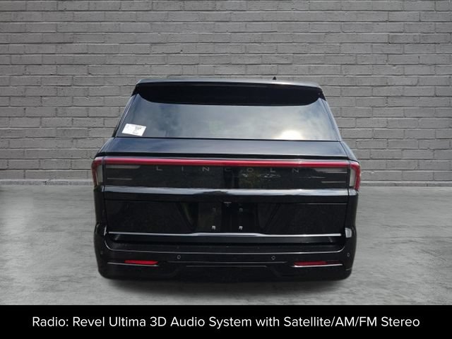 New 2027 Lincoln Navigator Reserve AWD/4WD image 6