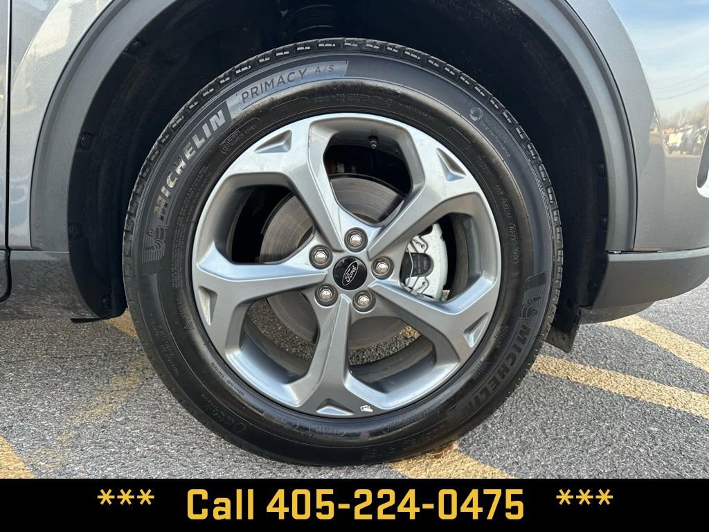 Used 2025 Ford Escape ST-Line Select image 16