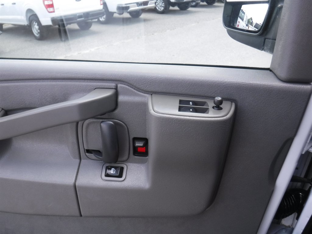 Used 2021 Chevrolet Express 2500 w/ Driver Convenience Package RWD image 17