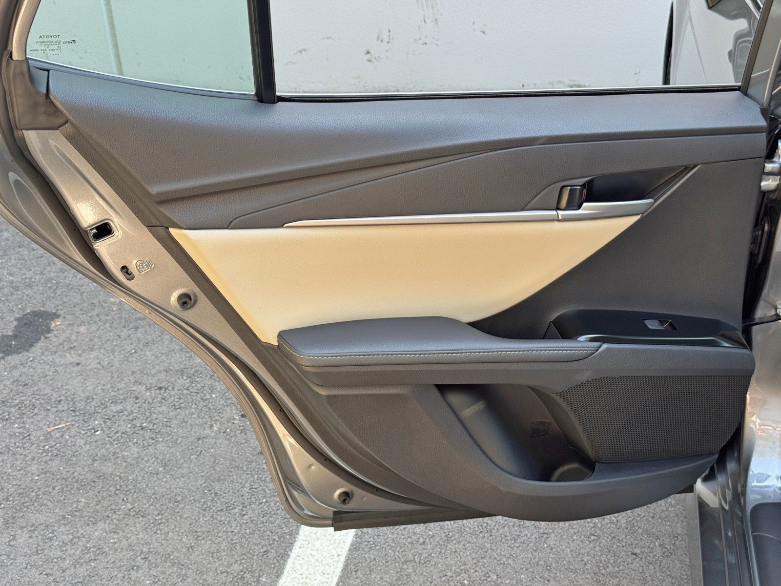 Used 2026 Toyota Camry XLE w/ Premium Plus Package AWD/4WD image 39