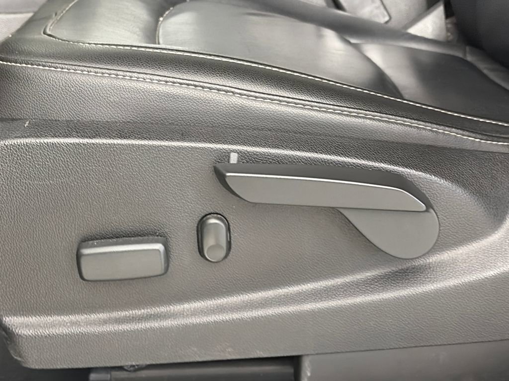 Used 2019 Chevrolet Colorado ZR2 w/ LPO, Power Package image 25