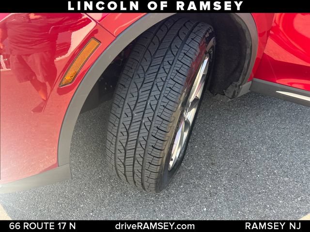 Used 2022 Lincoln Corsair AWD w/ Premium Package image 23