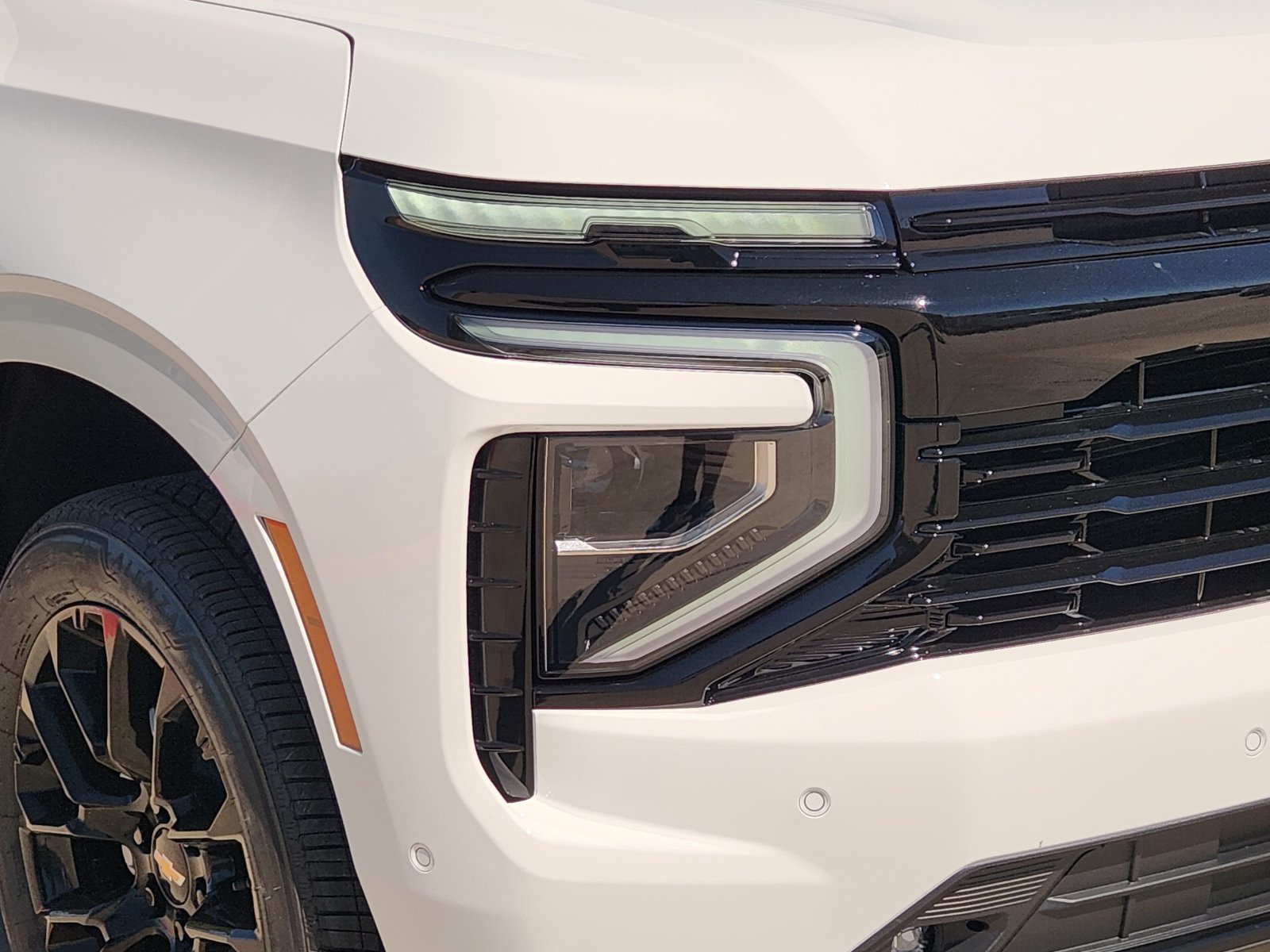 New 2026 Chevrolet Tahoe RST w/ Comfort Package AWD/4WD image 9