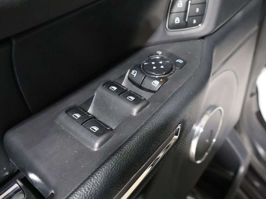 Used 2024 Ford Expedition XLT image 15