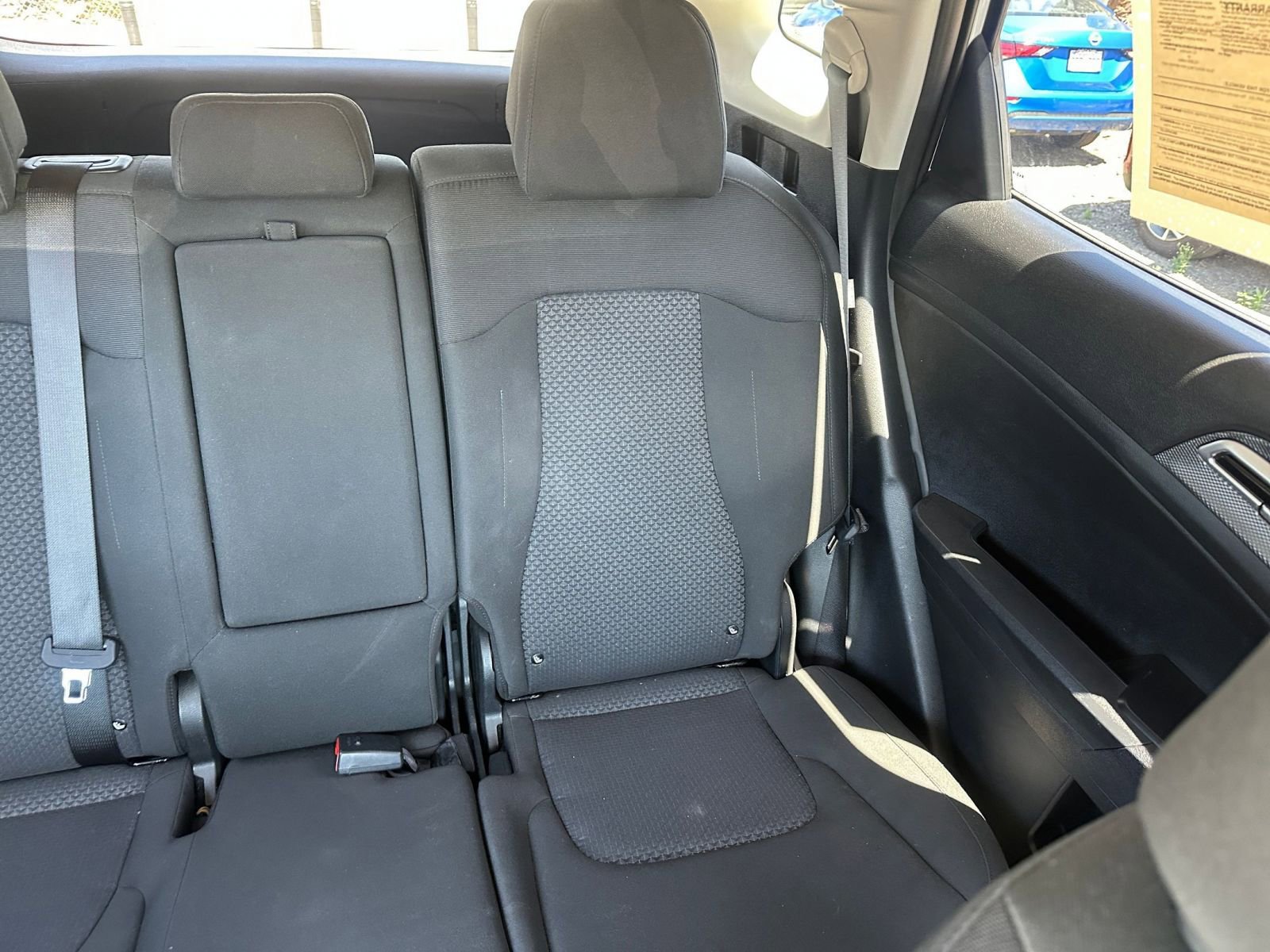 Used 2025 Kia Sportage LX FWD image 36