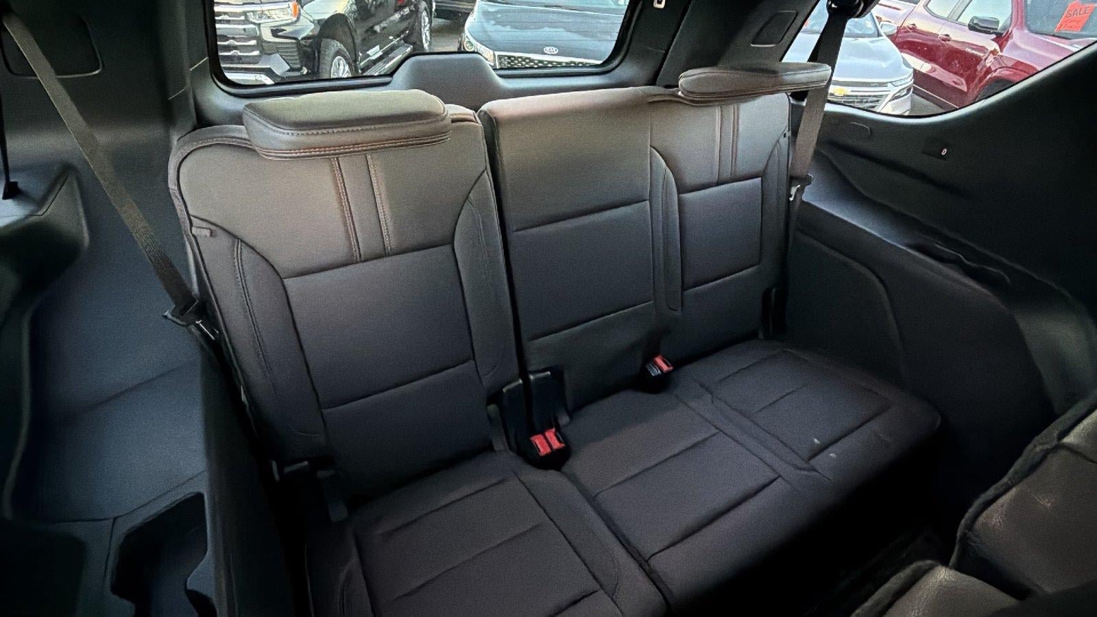 Used 2021 Chevrolet Tahoe RST w/ Luxury Package RWD image 22