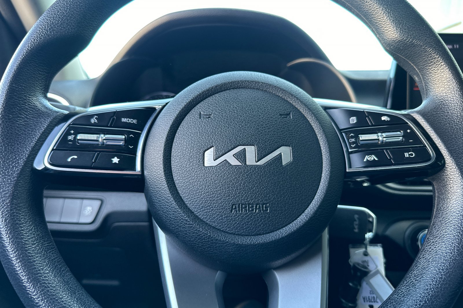 Used 2022 Kia Forte LXS FWD image 22