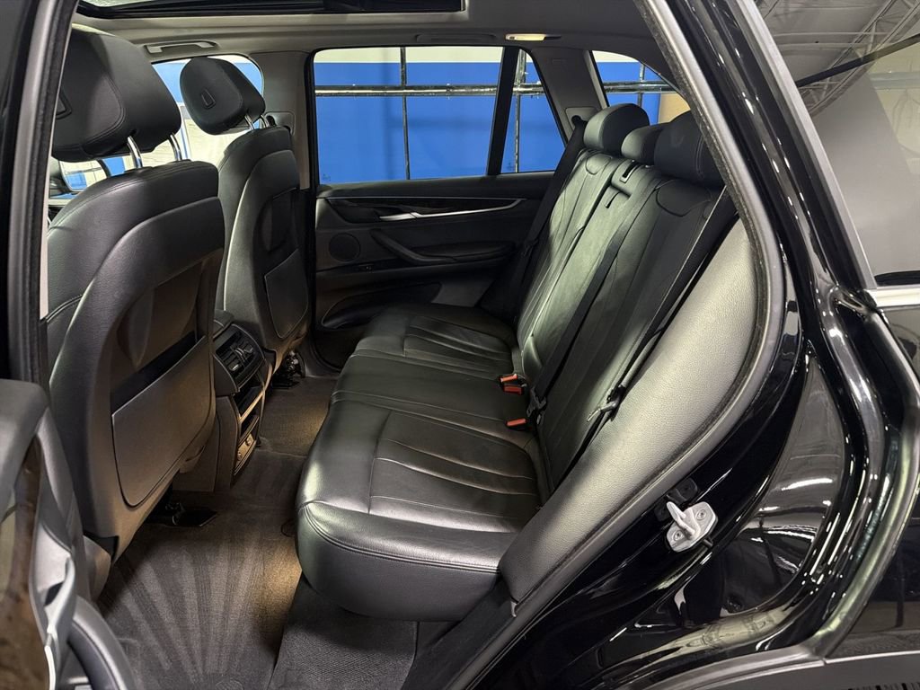 Used 2015 BMW X5 xDrive35i AWD/4WD image 31