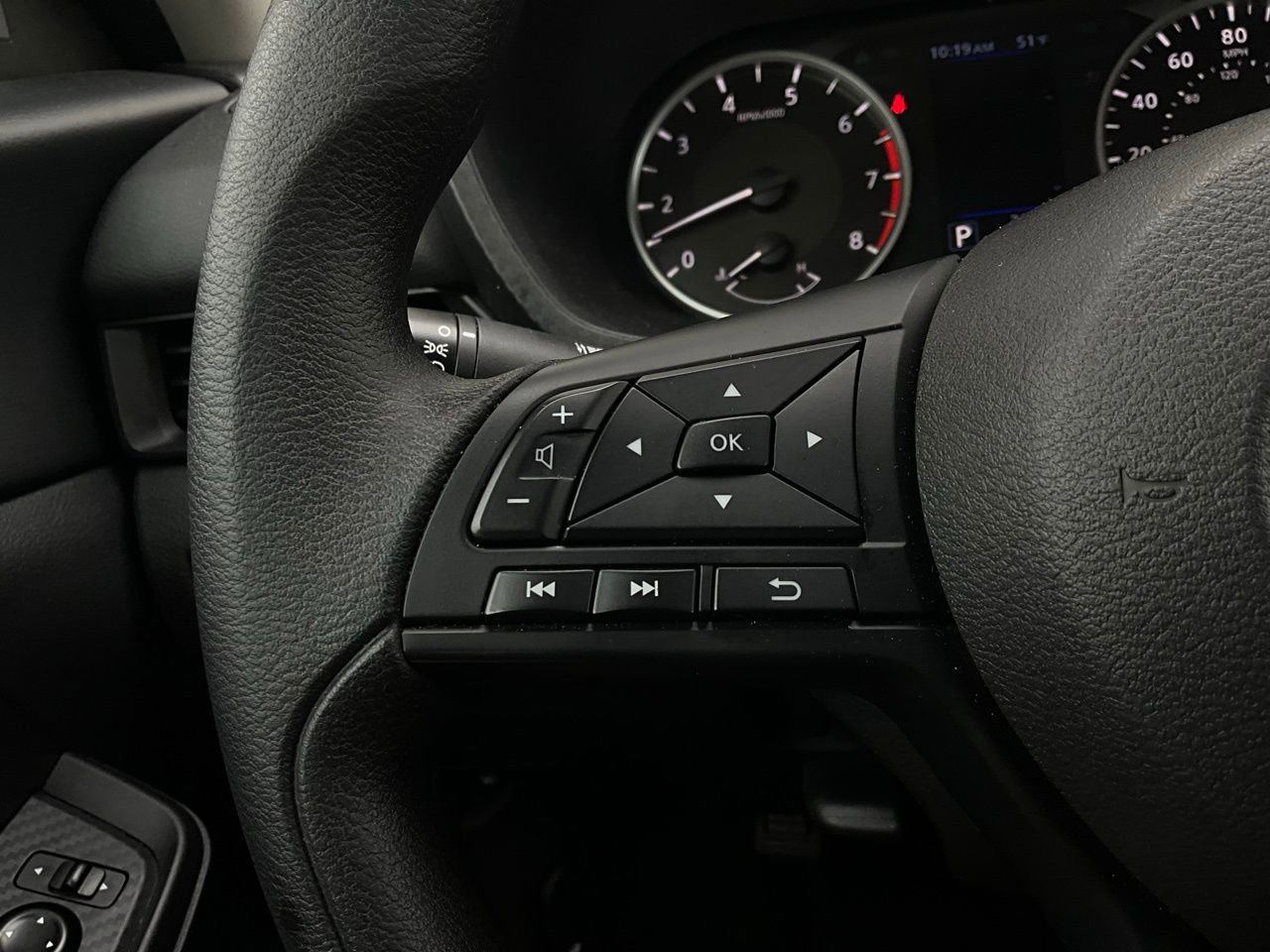 Used 2025 Nissan Sentra S image 29