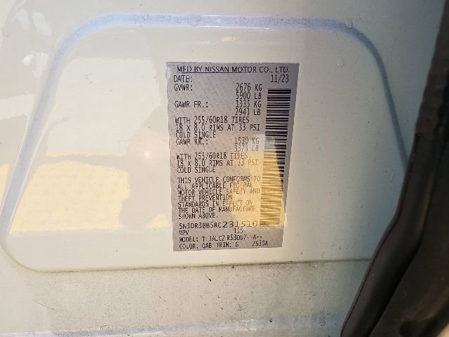 Used 2024 Nissan Pathfinder SV w/ SV Premium Package FWD image 31