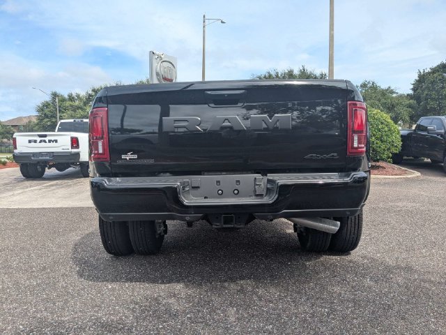New 2026 RAM 3500 Big Horn AWD/4WD image 5