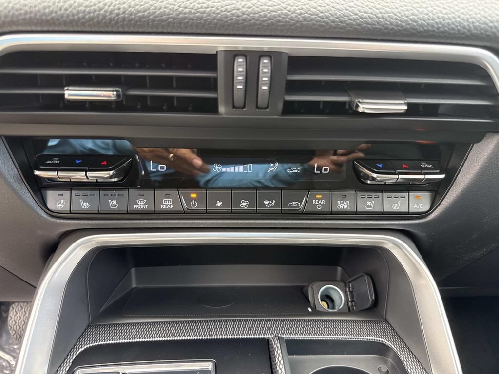 New 2026 MAZDA CX-90 Plug-In Hybrid w/ Preferred AWD/4WD image 31