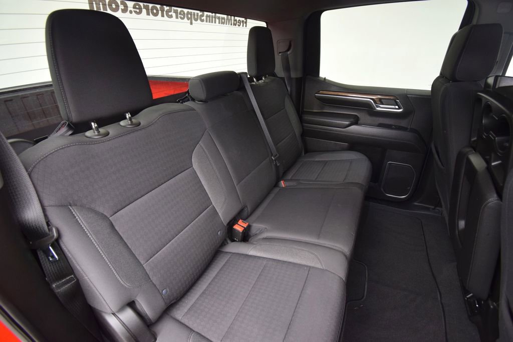 Used 2022 Chevrolet Silverado 1500 LT AWD/4WD image 20