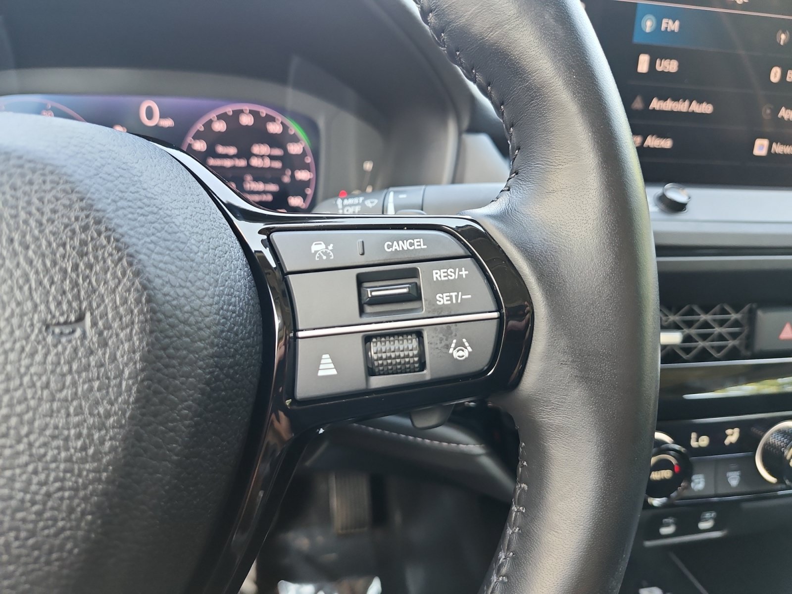 Used 2024 Honda Accord Touring image 27