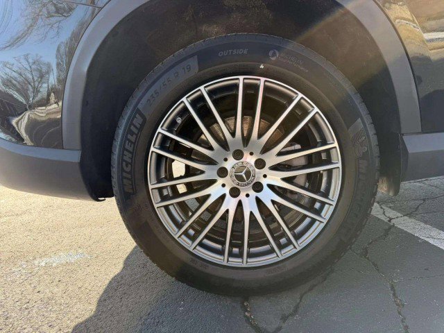Certified 2025 Mercedes-Benz GLC 300 4MATIC image 31