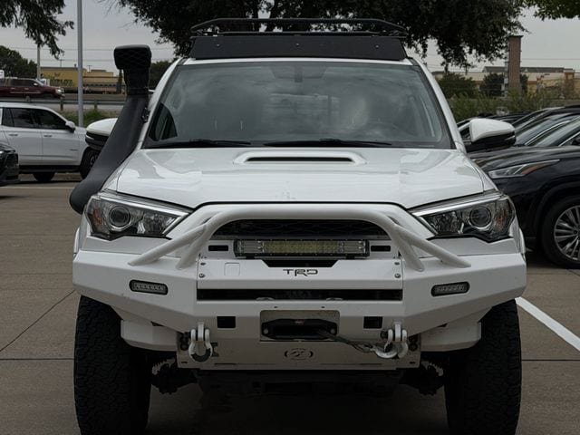 Used 2018 Toyota 4Runner TRD Off-Road Premium AWD/4WD image 7