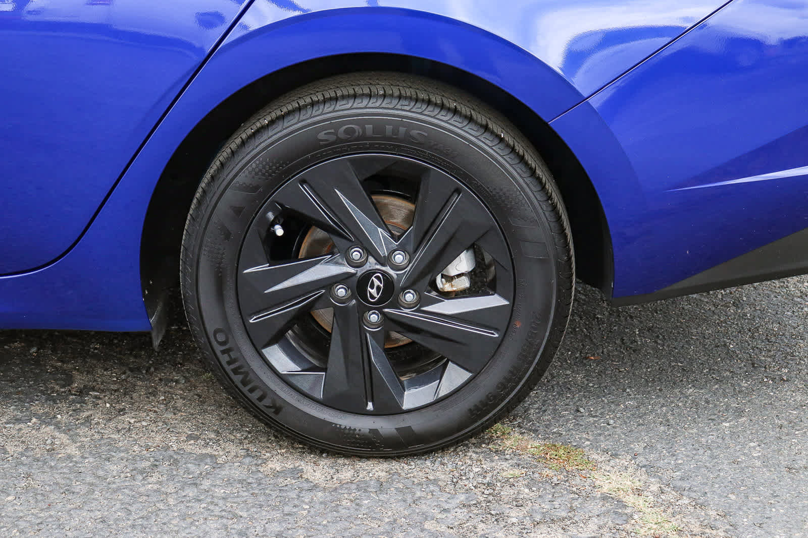 Used 2023 Hyundai Elantra SEL image 11