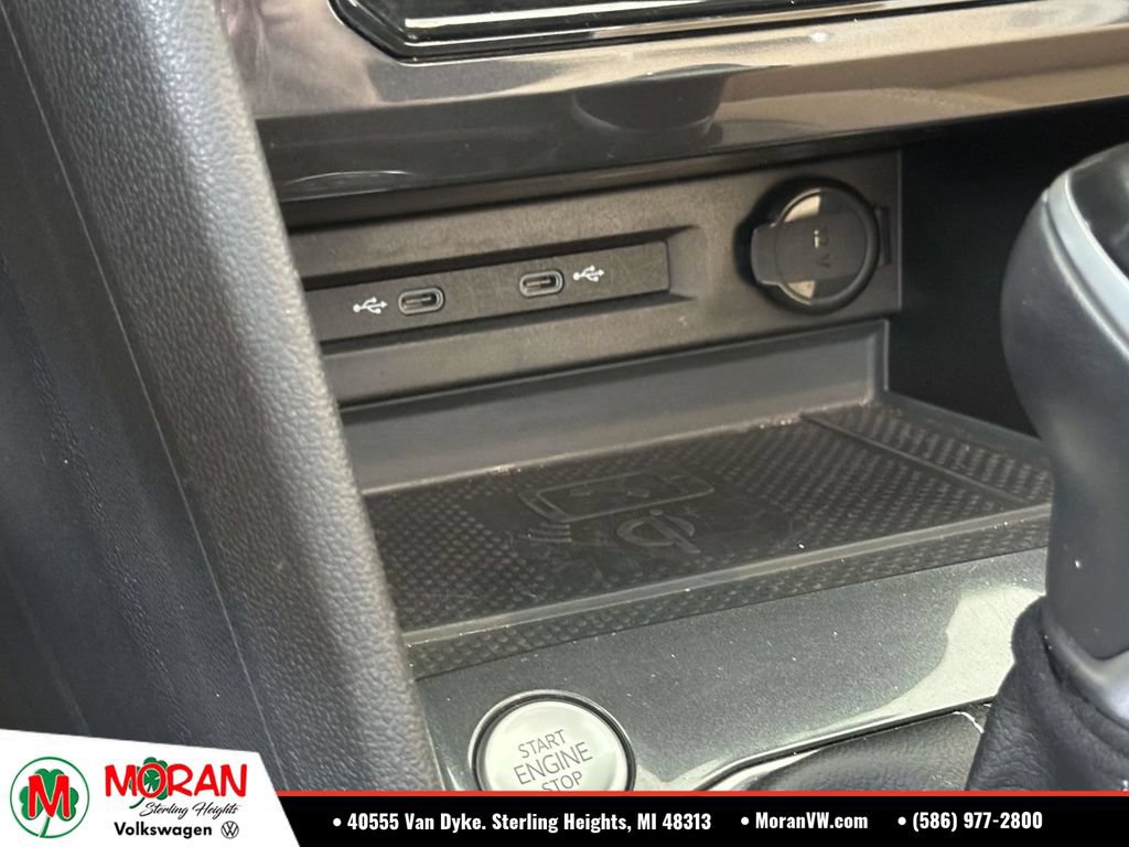 Certified 2023 Volkswagen Tiguan SE R-Line AWD/4WD image 30
