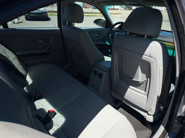 Used 2006 BMW 325i Sedan RWD image 49
