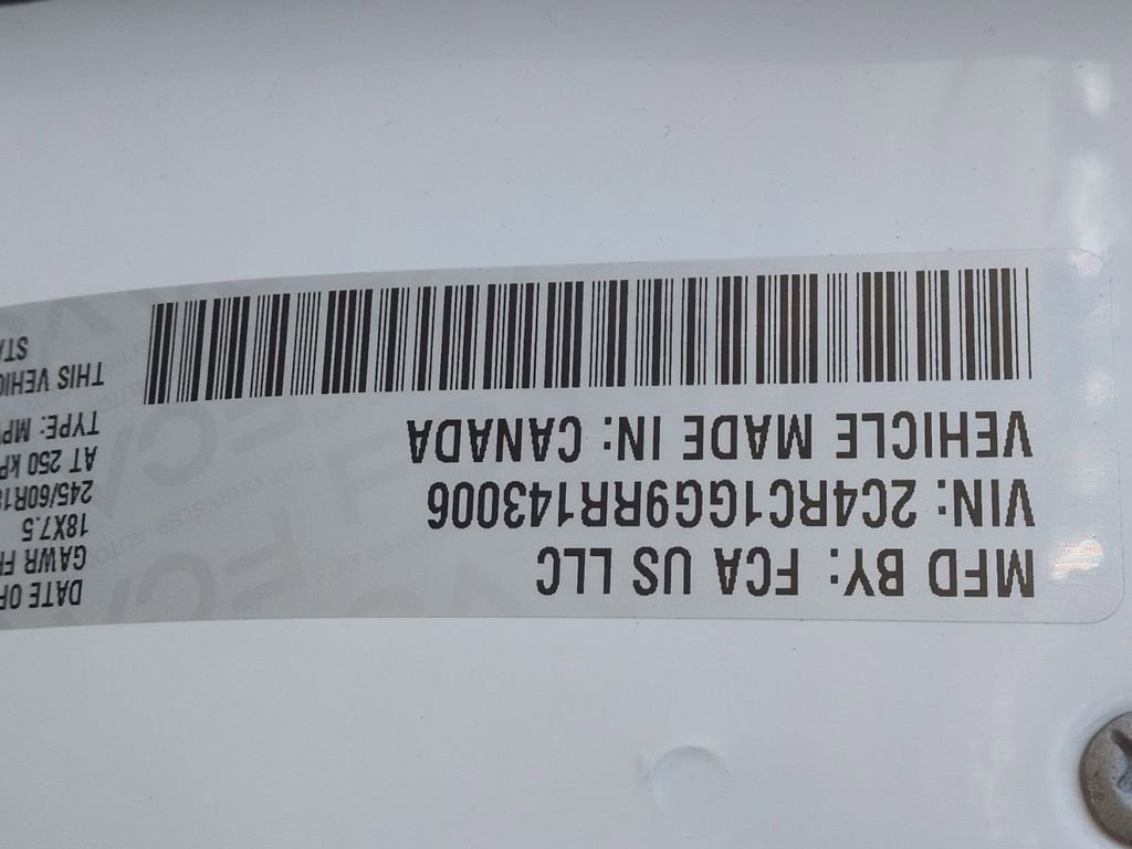 Used 2024 Chrysler Pacifica Limited image 35