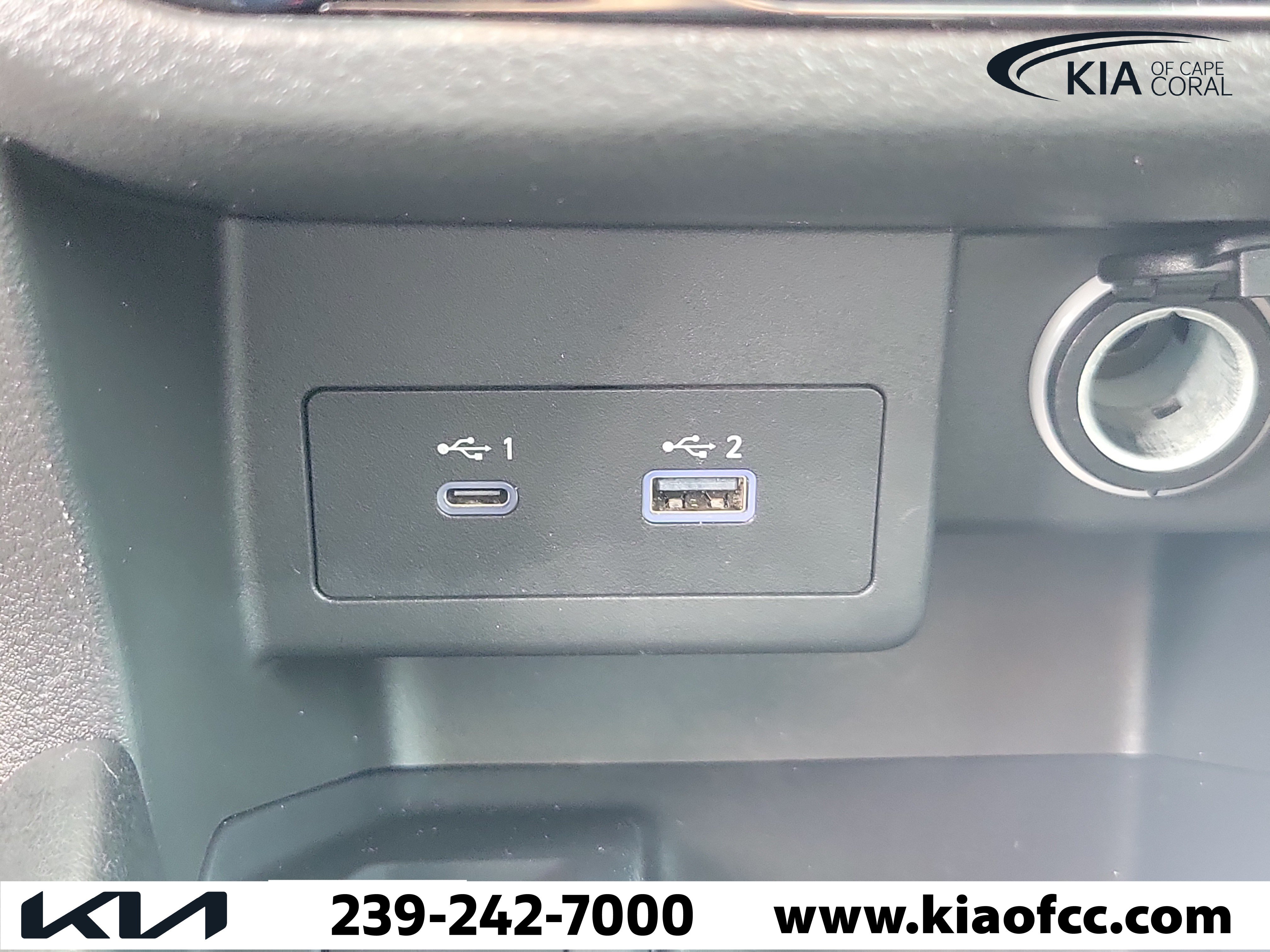 Used 2022 Nissan Kicks SV FWD image 27
