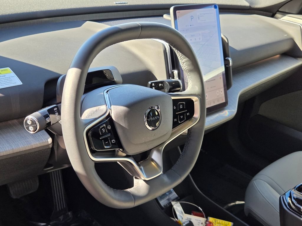 New 2025 Volvo EX30 Plus w/ Protection Package Premier AWD/4WD image 25