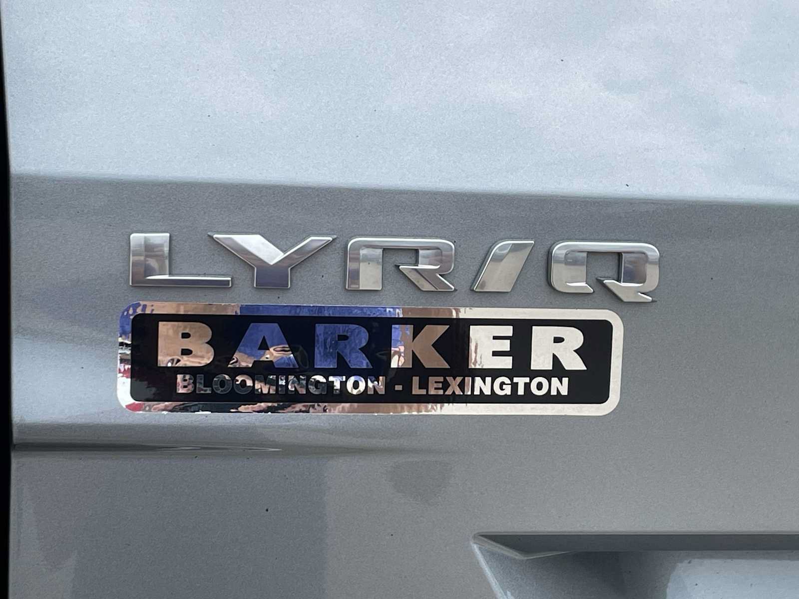Certified 2024 Cadillac Lyriq Luxury AWD/4WD image 33