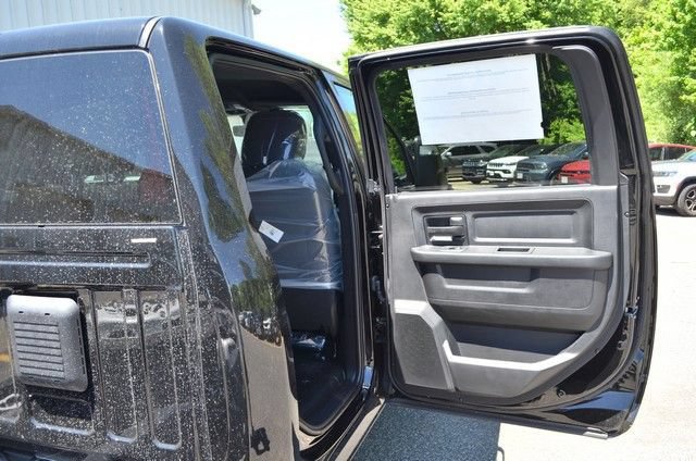 New 2026 RAM 5500 Tradesman AWD/4WD image 28