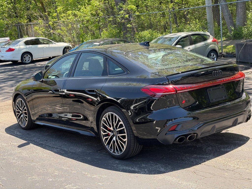 Used 2023 Audi S8 AWD/4WD image 14