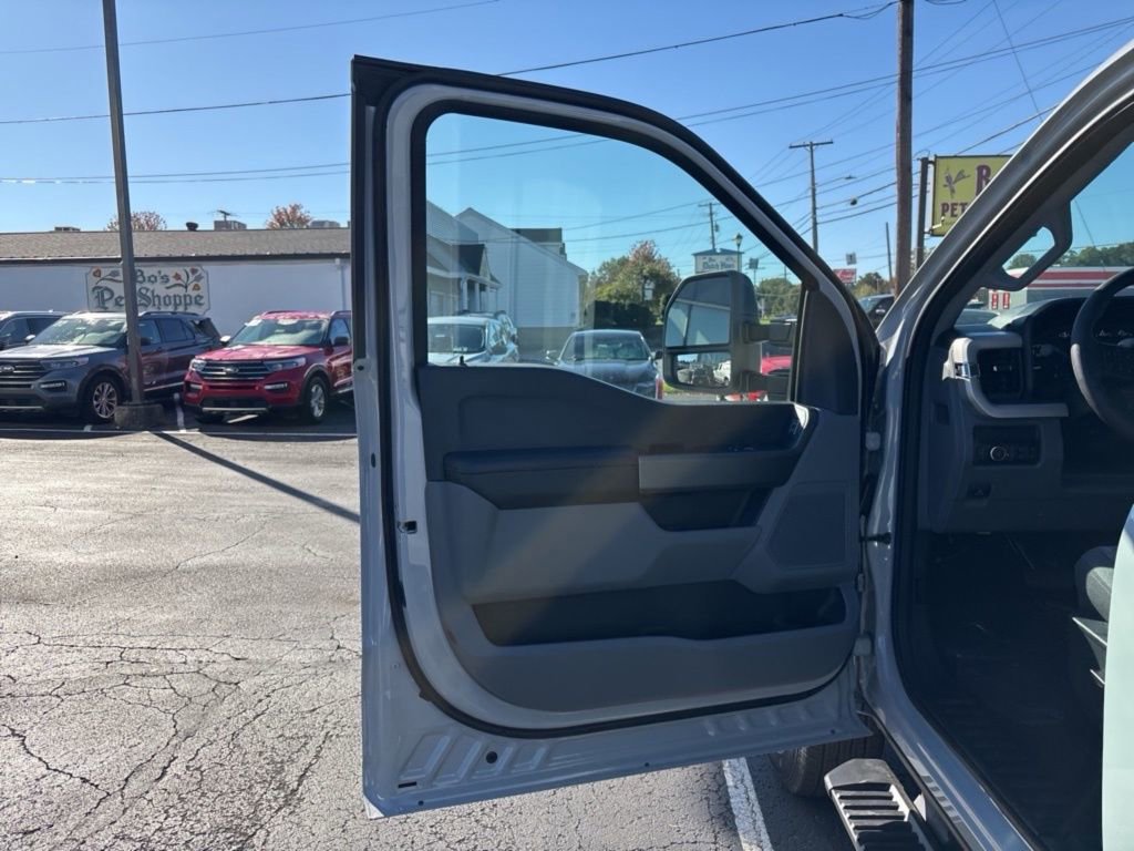 New 2026 Ford F250 XLT w/ 360-Degree Camera Package image 9