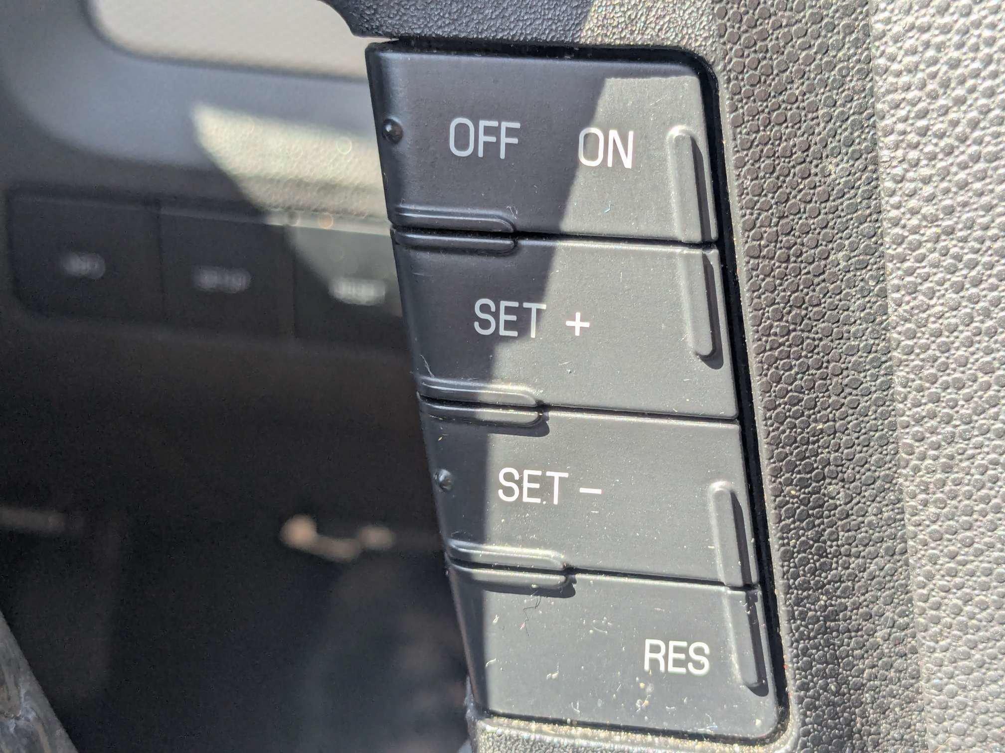 Used 2010 Mercury Mariner Premier FWD image 22