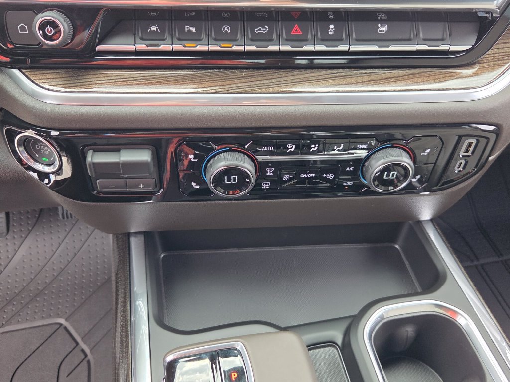 New 2026 Chevrolet Silverado 1500 RST w/ RST All Star Premium Package AWD/4WD image 19