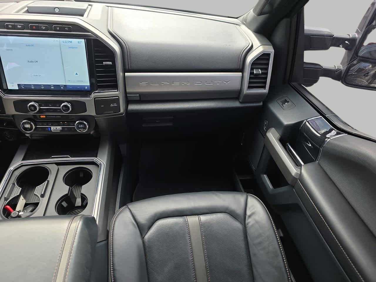 Used 2022 Ford F450 Platinum w/ FX4 Off-Road Package image 14