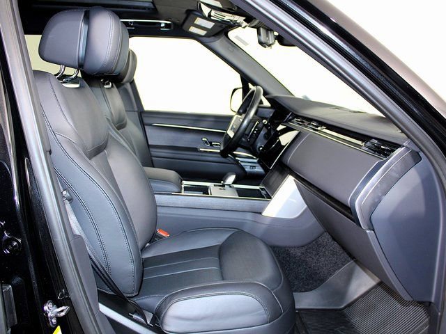 Used 2025 Land Rover Range Rover Autobiography AWD/4WD image 30