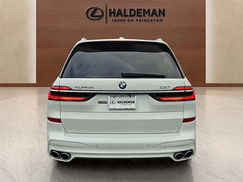Used 2024 BMW ALPINA XB7 ALPINA XB7 image 5