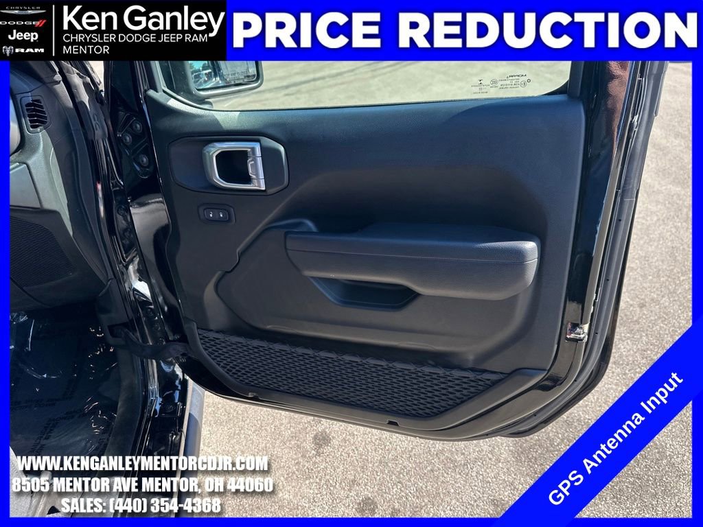 Certified 2022 Jeep Gladiator Willys image 25